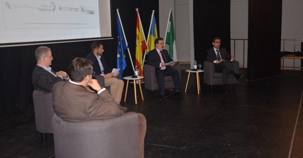 Representantes de Operinter asistieron a esta charla-coloquio